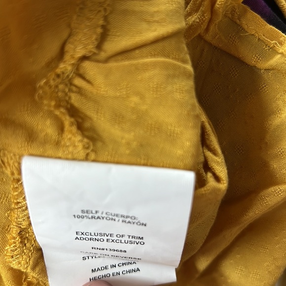 NWT Sz Small Yellow Boho Taylor & Sage Long Sleeve Top Blouse - Picture 6 of 6